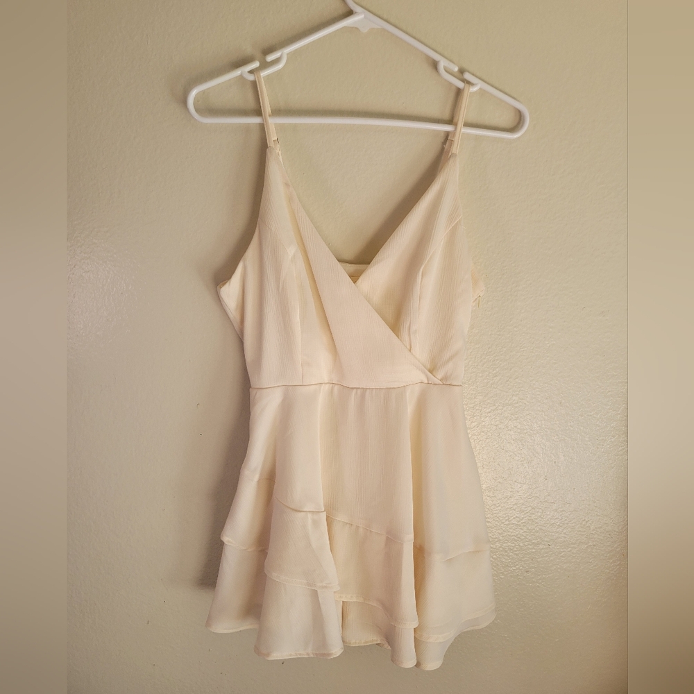 Altar'd State Elegant Cream Ruffle Romper Size SMALL (no Belt)